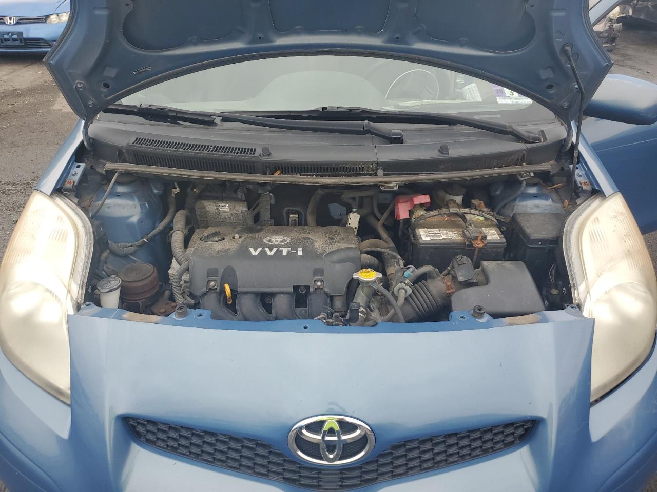 2009 Toyota Yaris VIN: JTDJT903895225759 Lot: 64240005