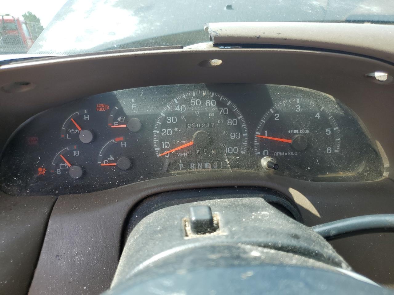 1998 Ford F150 VIN: 1FTZF0765WKA94907 Lot: 65047825