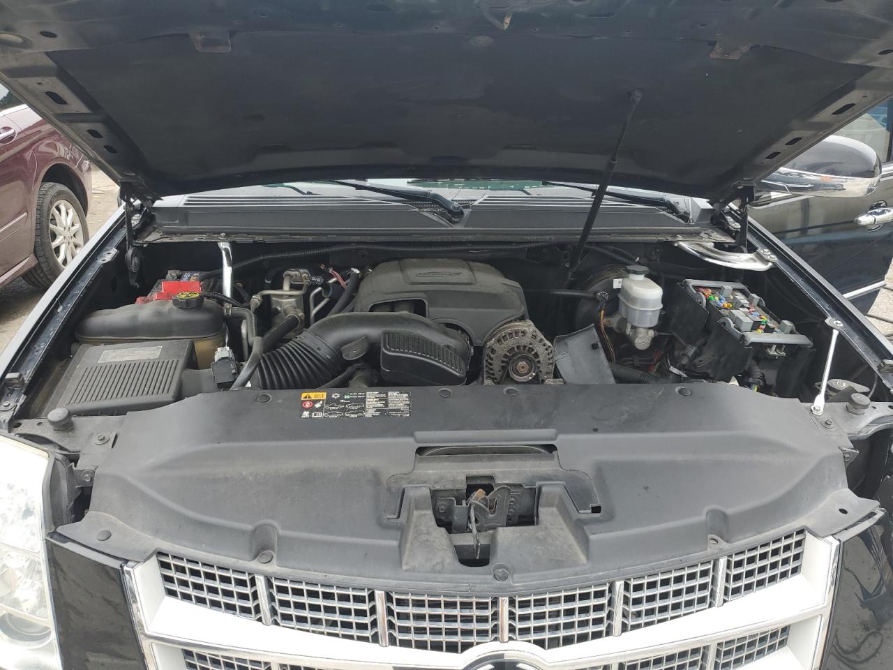2013 Cadillac Escalade Esv Luxury VIN: 1GYS4HEFXDR366648 Lot: 63192305