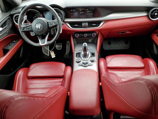  ALFA ROMEO STELVIO 2021 Srebrny