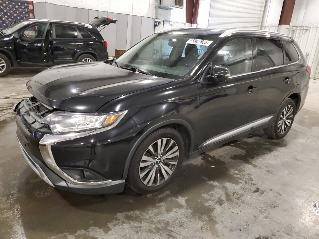 Vehicle photo