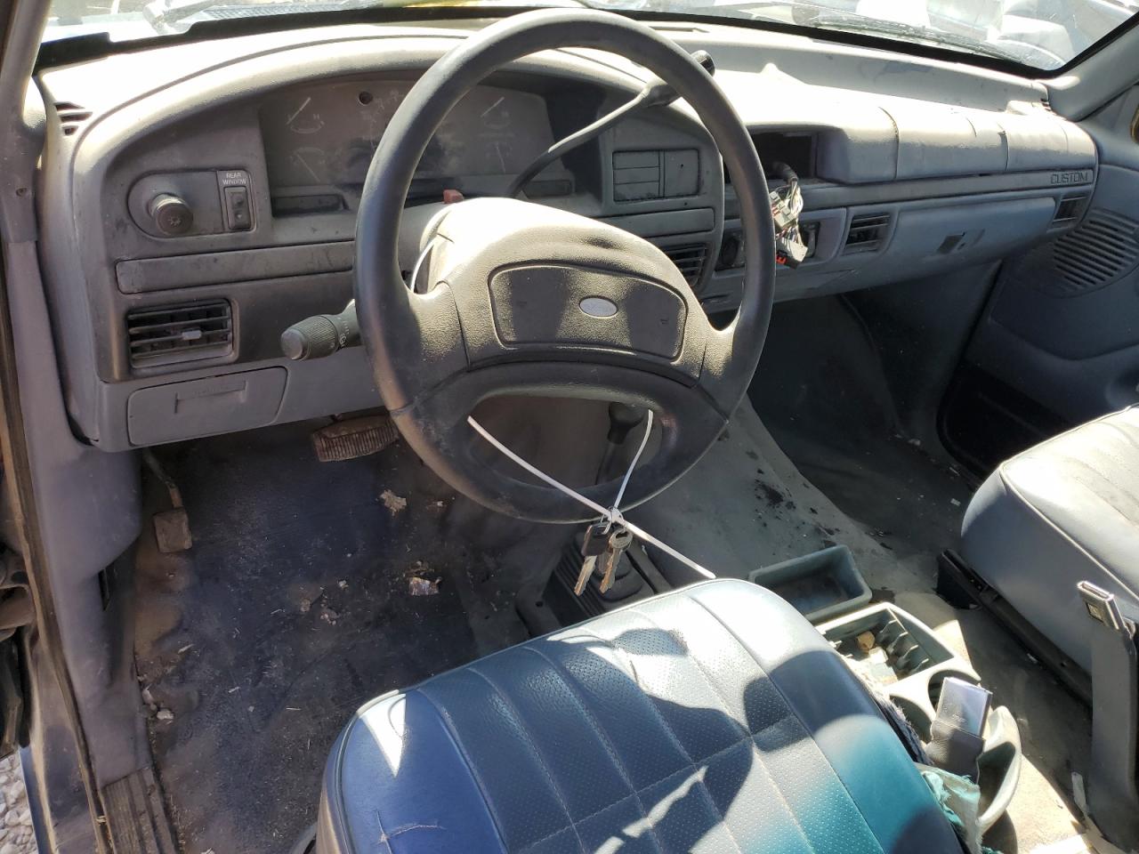 1993 Ford Bronco U100 VIN: 1FMEU15N2PLA72536 Lot: 63647275