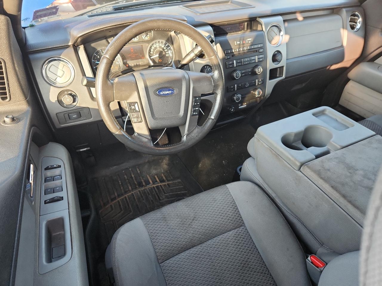 2011 Ford F150 Super Cab VIN: 1FTFX1EF3BFC13727 Lot: 64049885