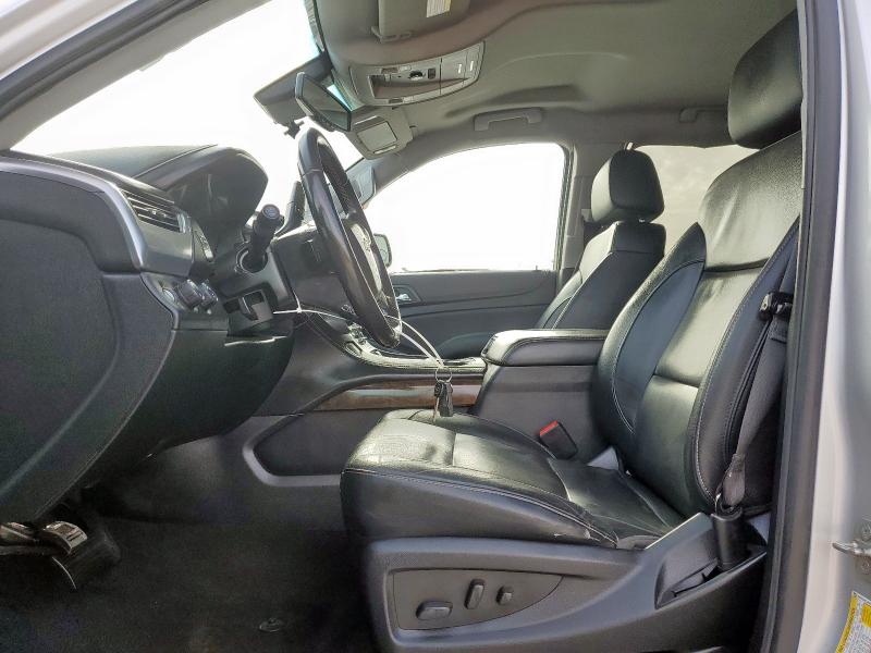  CHEVROLET SUBURBAN 2019 Серебристый