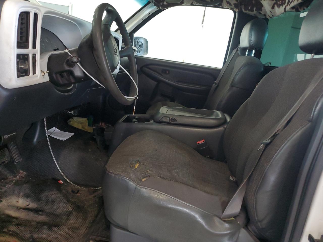 2002 Chevrolet Silverado C1500 VIN: 1GCEC14V22Z163885 Lot: 63406775