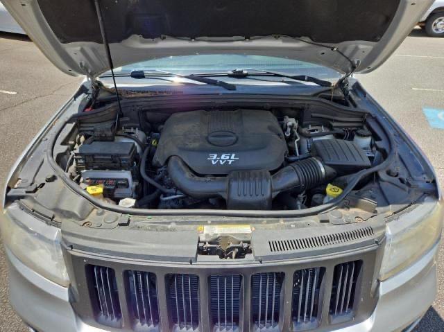 Parquets JEEP GRAND CHER 2012 Gray