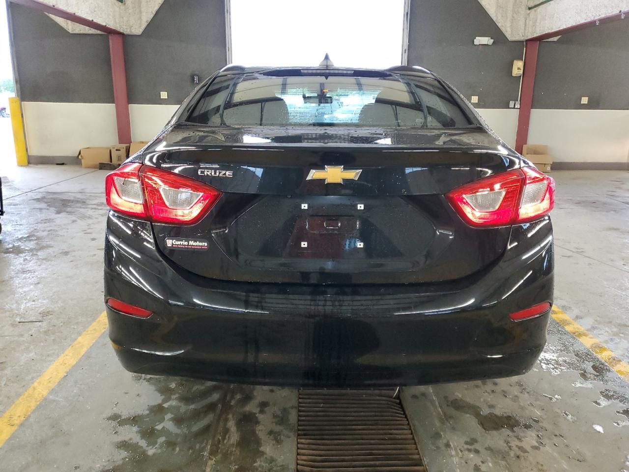 2018 Chevrolet Cruze Ls VIN: 1G1BC5SM2J7143482 Lot: 64848465