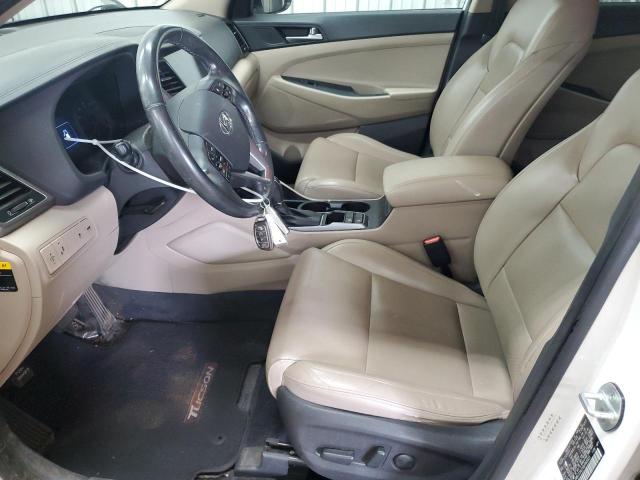 Паркетники HYUNDAI TUCSON 2016 Белы