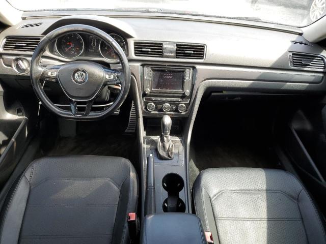  VOLKSWAGEN PASSAT 2018 Black