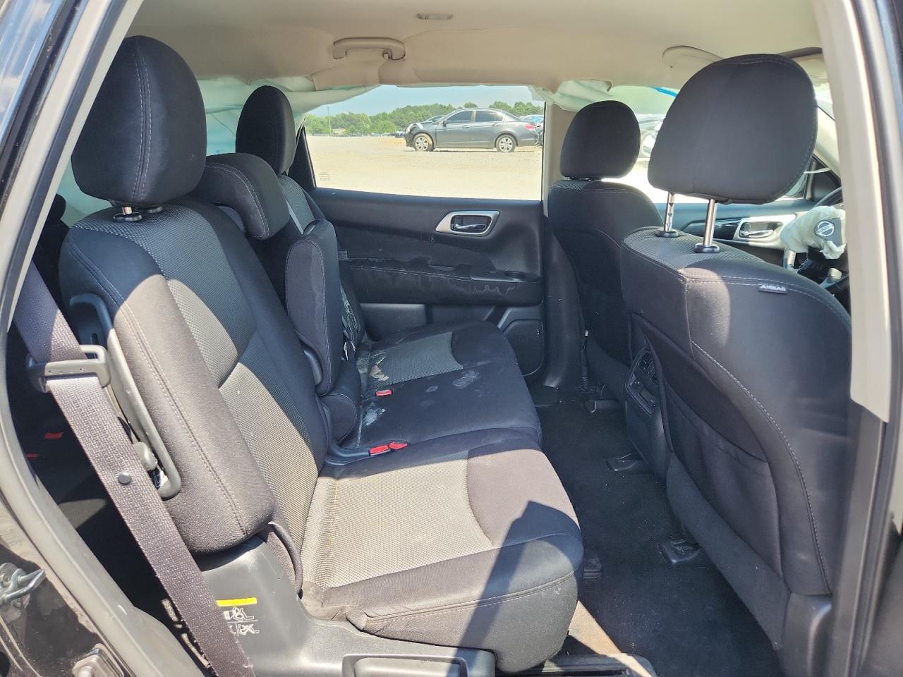 2017 Nissan Pathfinder S VIN: 5N1DR2MM4HC625927 Lot: 64002745