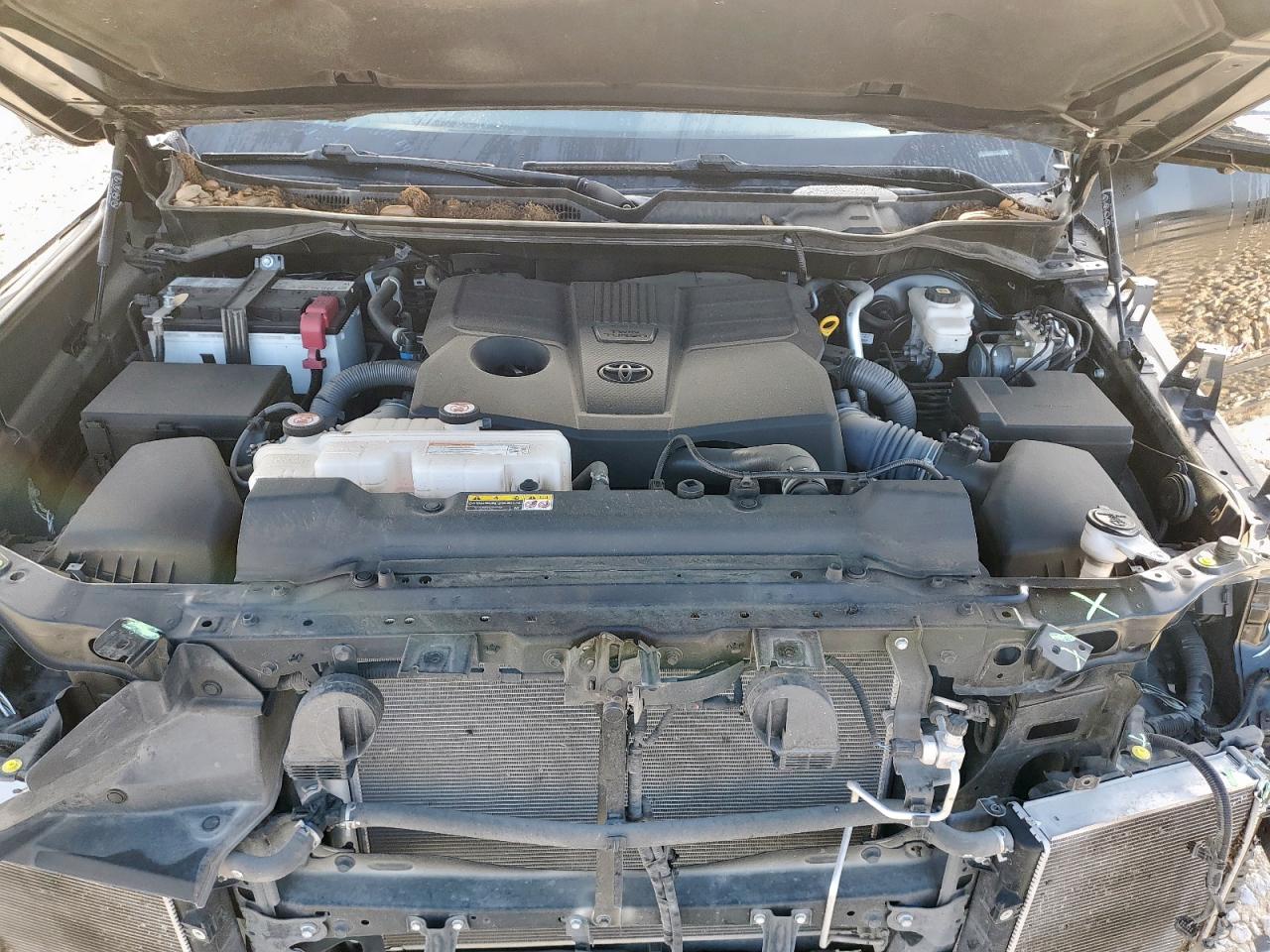 2023 Toyota Tundra Crewmax Platinum VIN: 5TFMA5DBXPX087821 Lot: 64240965
