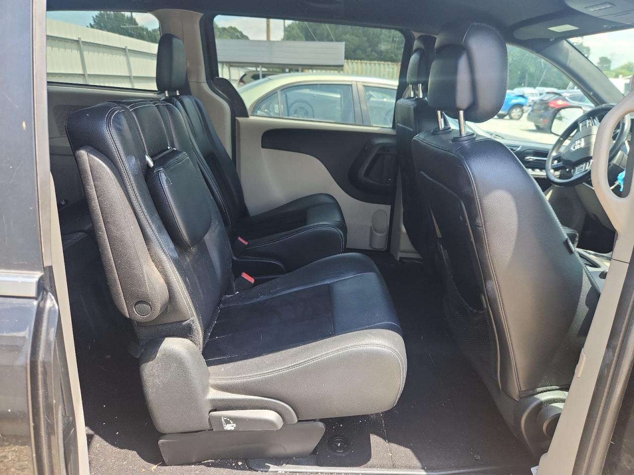 2017 Dodge Grand Caravan Sxt VIN: 2C4RDGCG3HR741841 Lot: 65168395