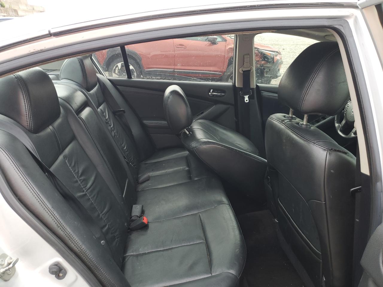2011 Nissan Altima Base VIN: 1N4AL2AP0BN506393 Lot: 64932945