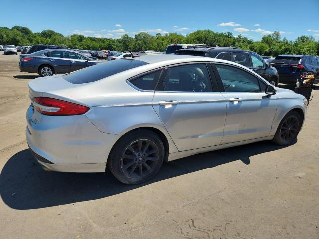  FORD FUSION 2017 Srebrny