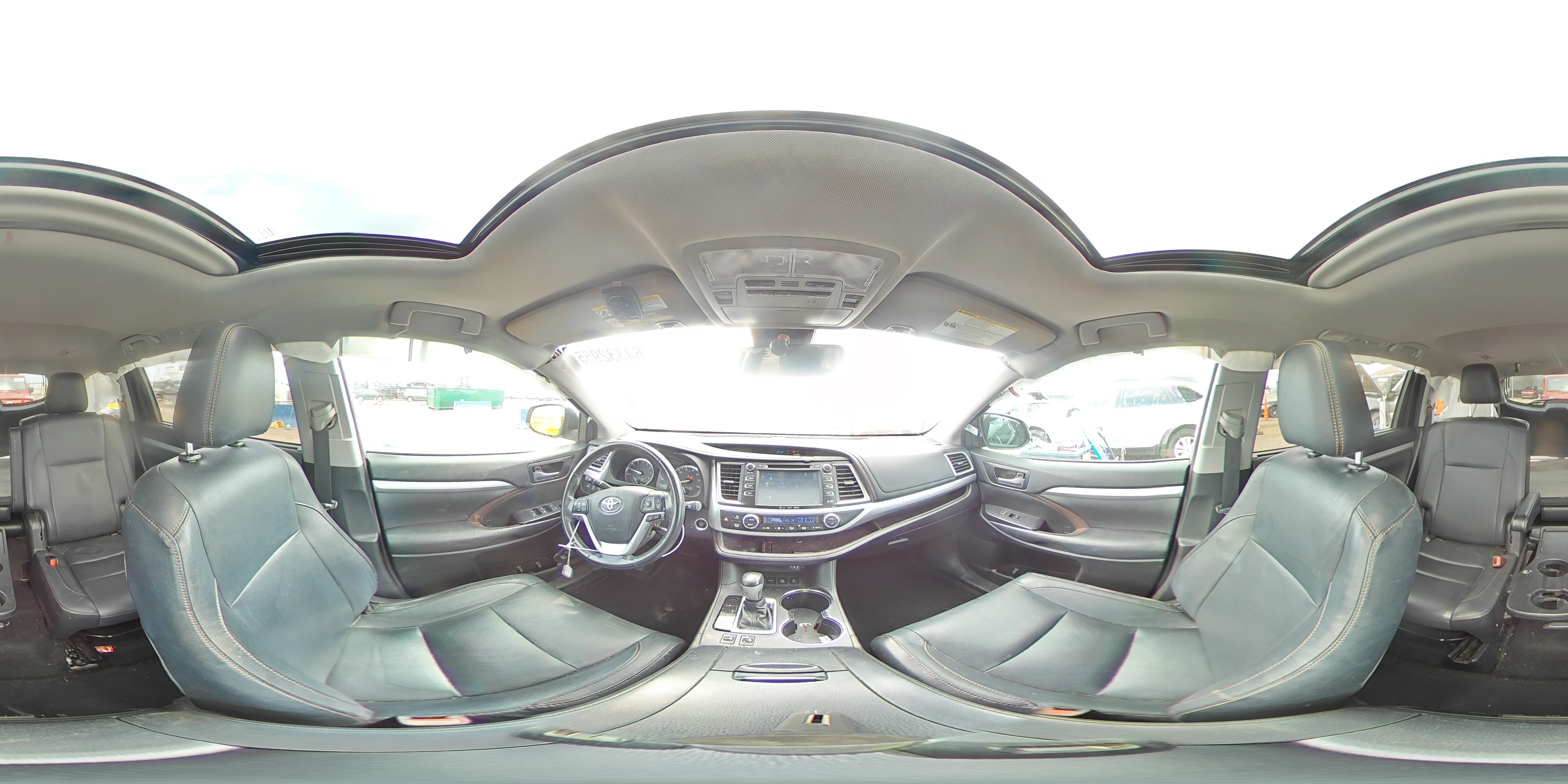2018 Toyota Highlander Se VIN: 5TDJZRFH2JS487633 Lot: 64332955