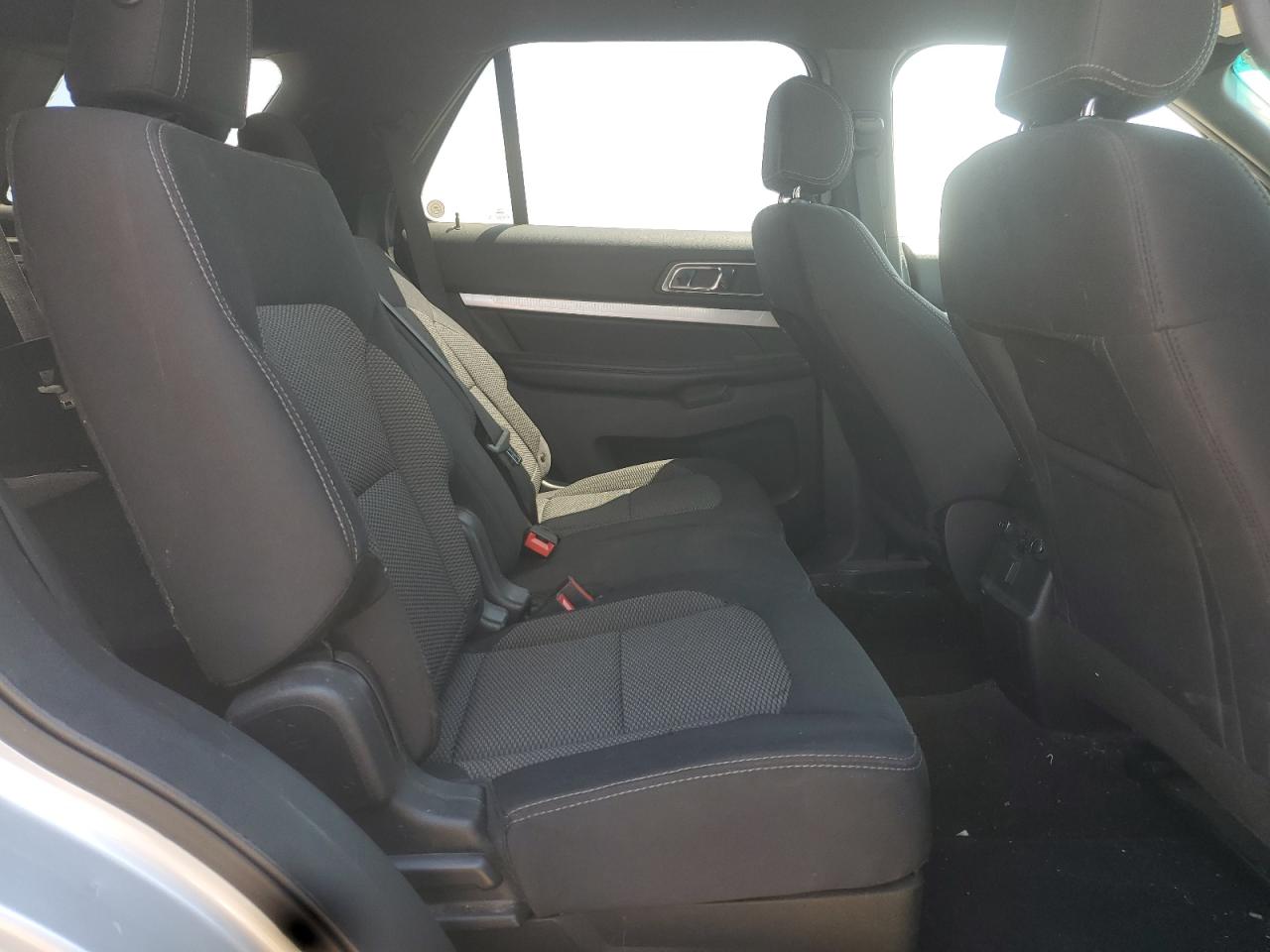 2017 Ford Explorer Xlt VIN: 1FM5K8D87HGA92401 Lot: 63011155
