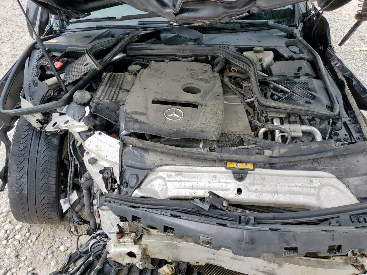 2015 Mercedes-Benz C 300 VIN: 55SWF4JB5FU092733 Lot: 65744925