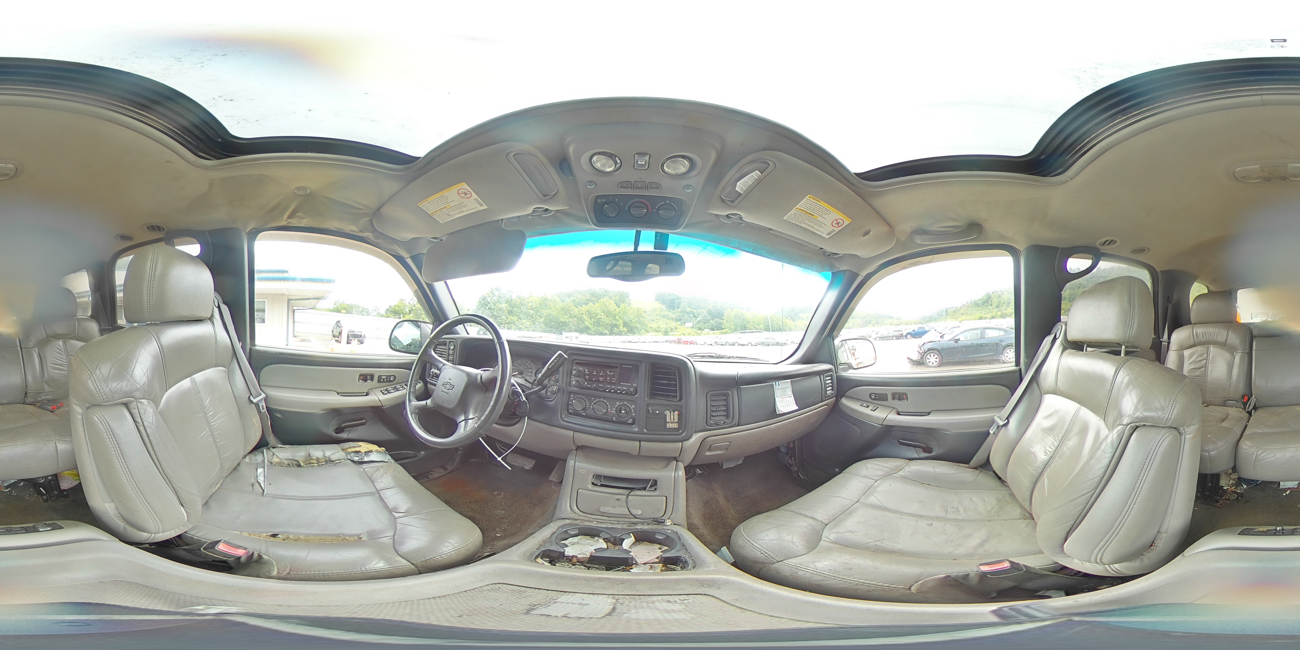 2002 Chevrolet Tahoe K1500 VIN: 1GNEK13Z12J175359 Lot: 61607065