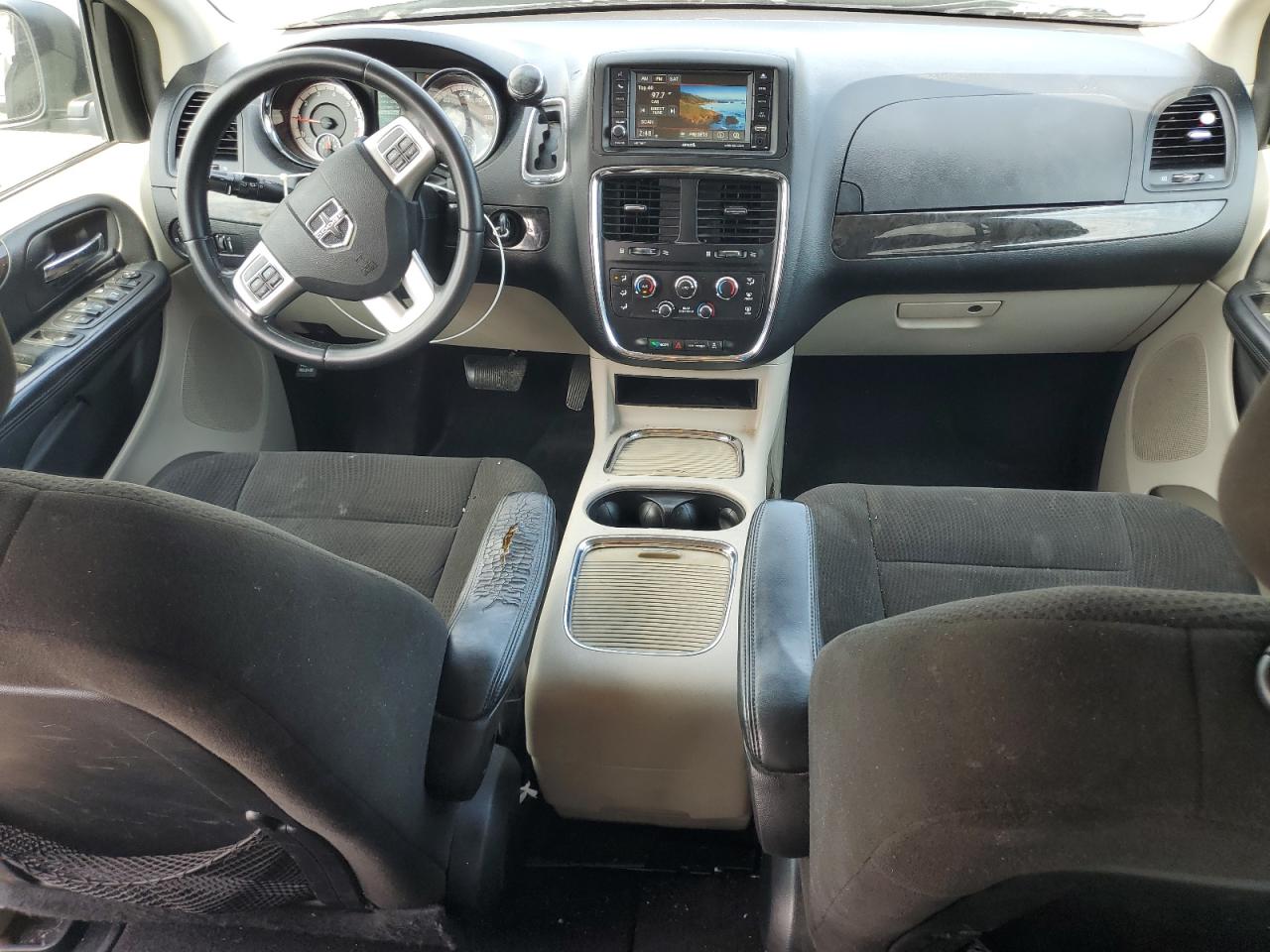 2016 Dodge Grand Caravan Sxt VIN: 2C4RDGCG9GR374409 Lot: 67188435