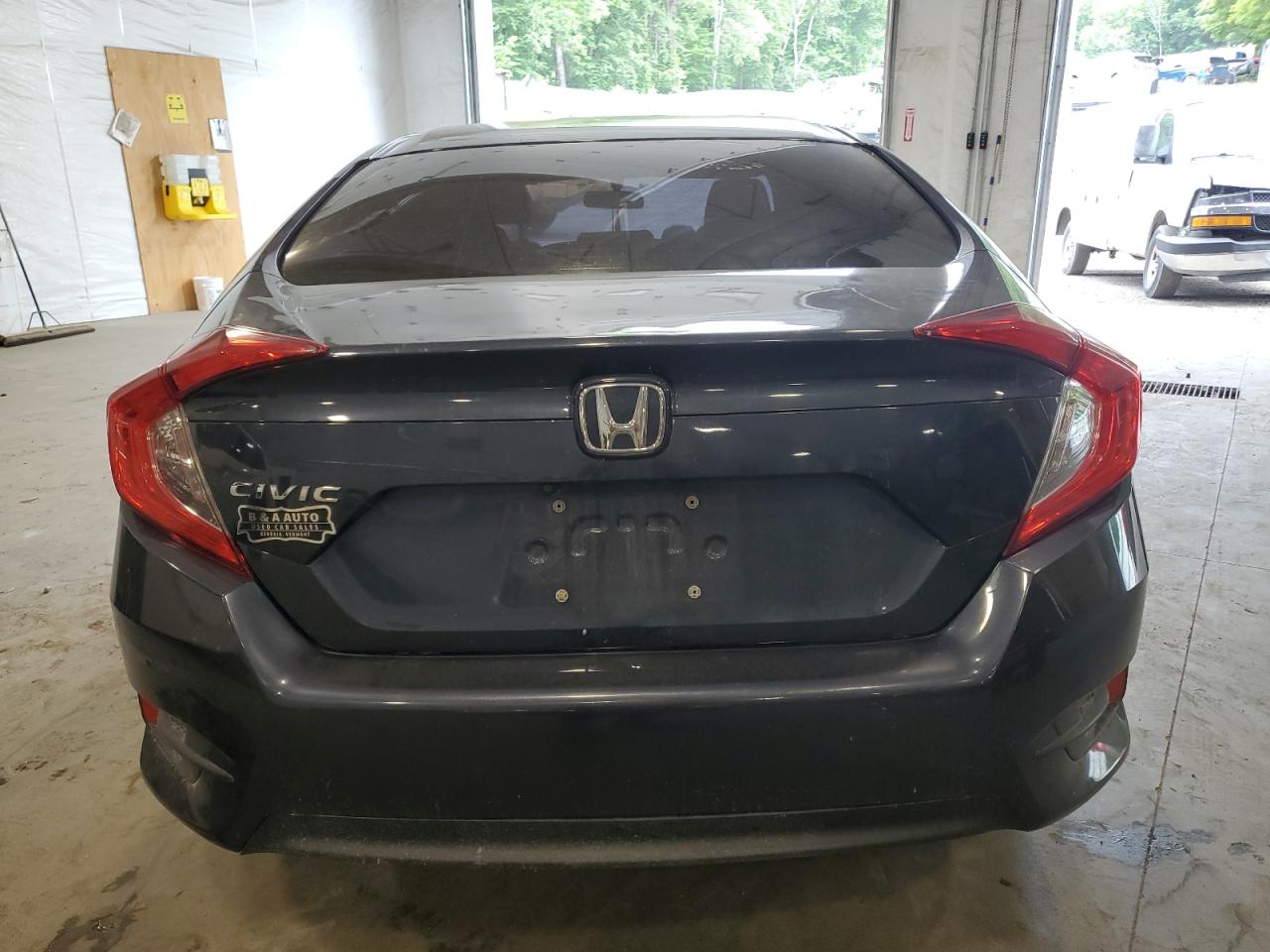 2018 Honda Civic Lx VIN: 2HGFC2F56JH592244 Lot: 64529195
