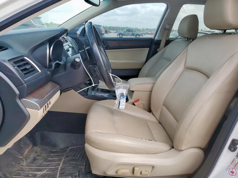 Parquets SUBARU OUTBACK 2016 Biały