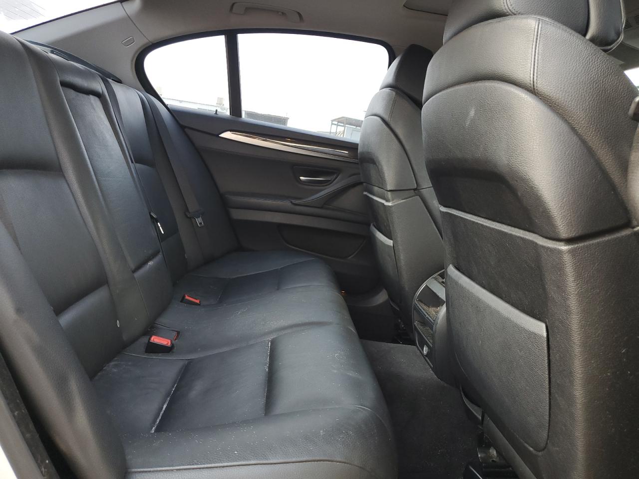 2011 BMW 528 I VIN: WBAFR1C50BC746699 Lot: 65530955
