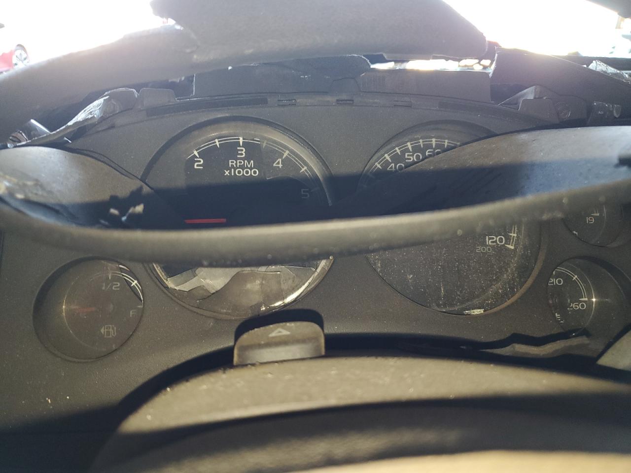 2011 GMC Yukon Xl Denali VIN: 1GKS2MEF1BR186724 Lot: 67145065