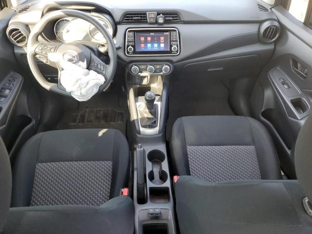  NISSAN VERSA 2024 Серый