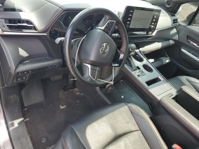  TOYOTA SIENNA 2021 Серый