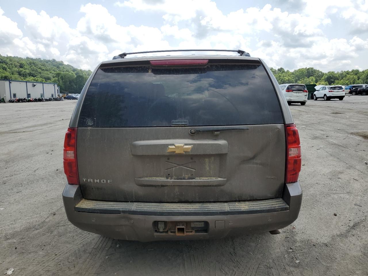 2011 Chevrolet Tahoe K1500 Lt VIN: 1GNSKBE00BR304040 Lot: 64454995