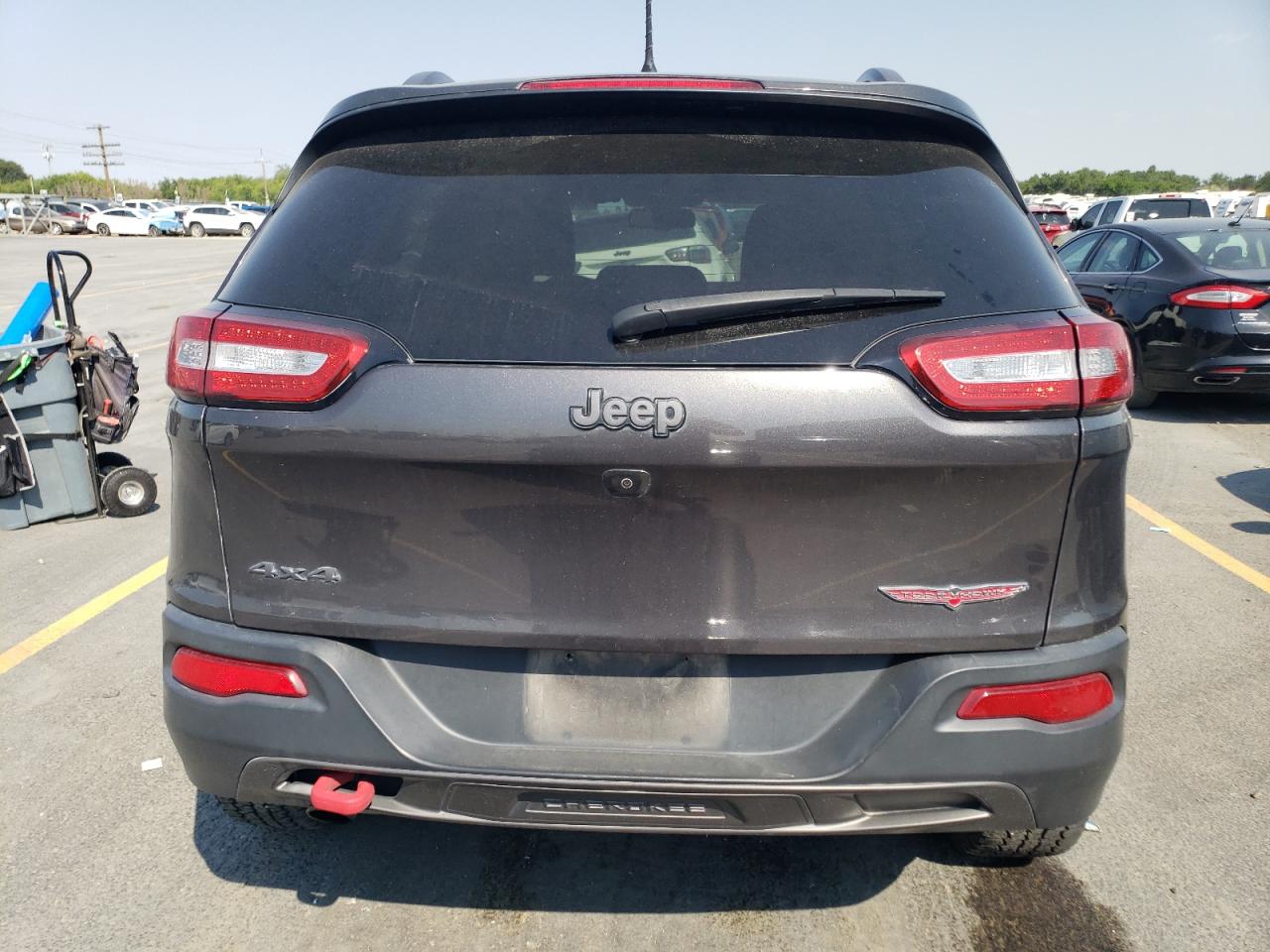 2017 Jeep Cherokee Trailhawk VIN: 1C4PJMBB2HW637725 Lot: 65446885