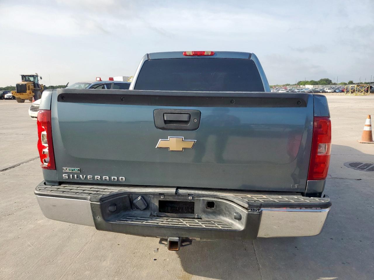 2008 Chevrolet Silverado C1500 VIN: 2GCEC13C281327217 Lot: 63803545