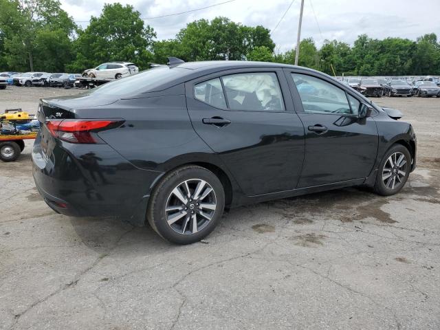  NISSAN VERSA 2021 Czarny