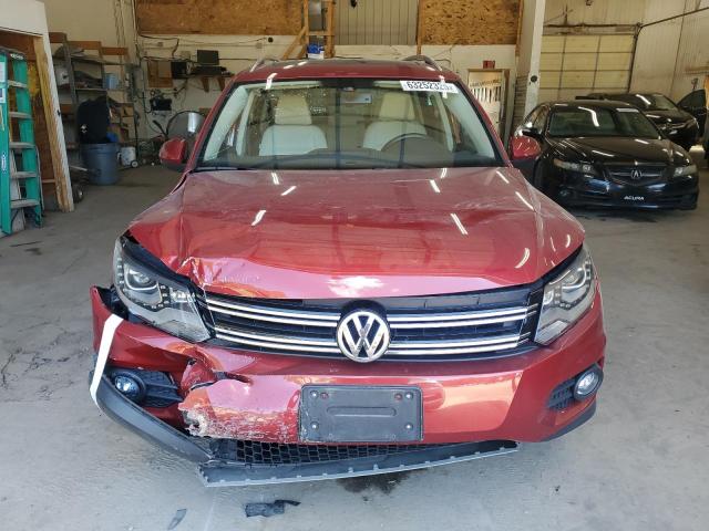  VOLKSWAGEN TIGUAN 2016 Czerwony