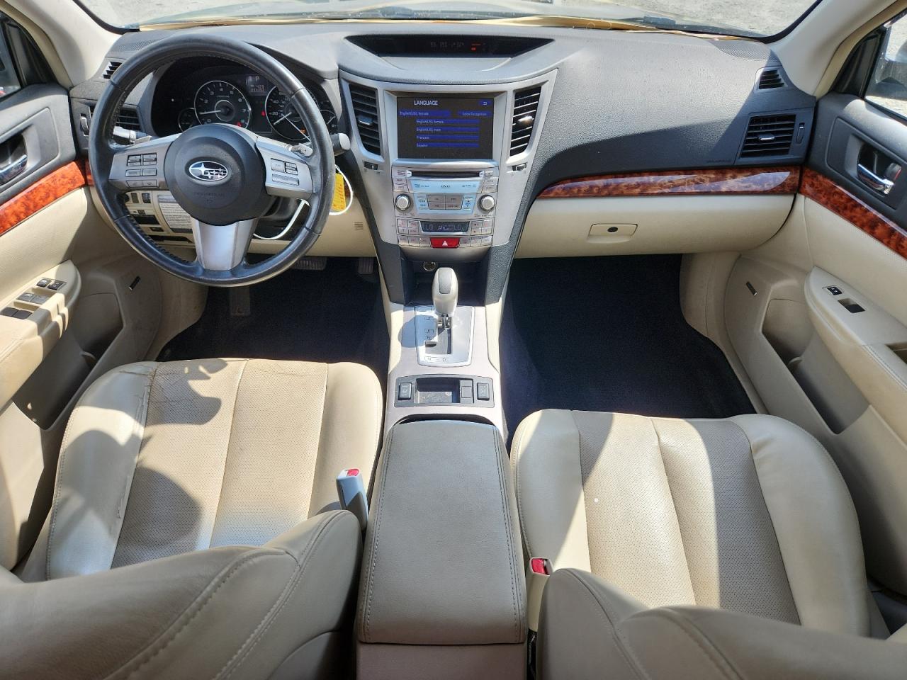 2011 Subaru Outback 3.6R Limited VIN: 4S4BRDLC2B2403380 Lot: 62538435