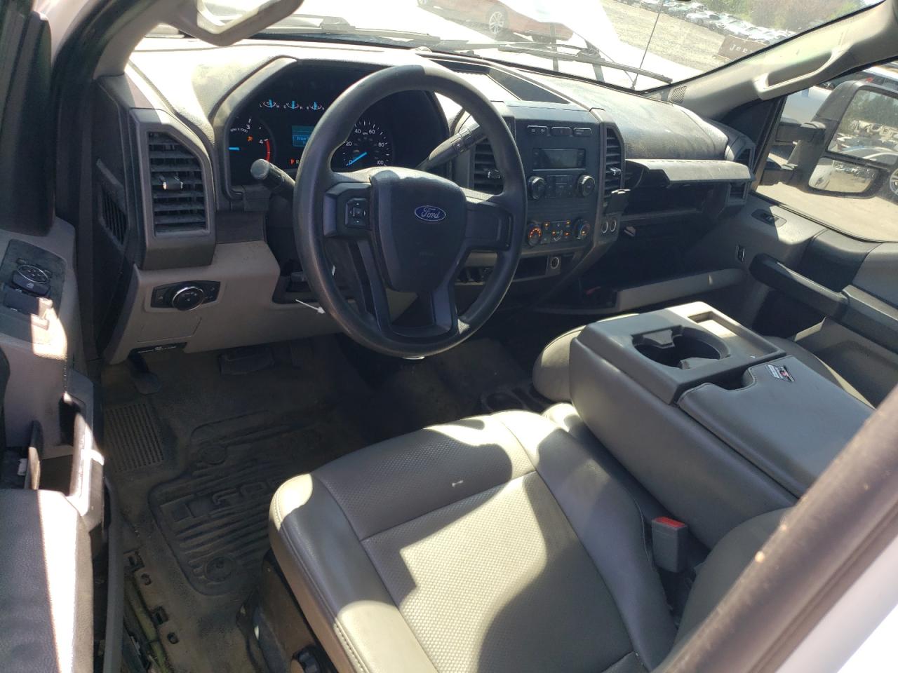 2019 Ford F350 Super Duty VIN: 1FT8W3BT2KEG45104 Lot: 60901285