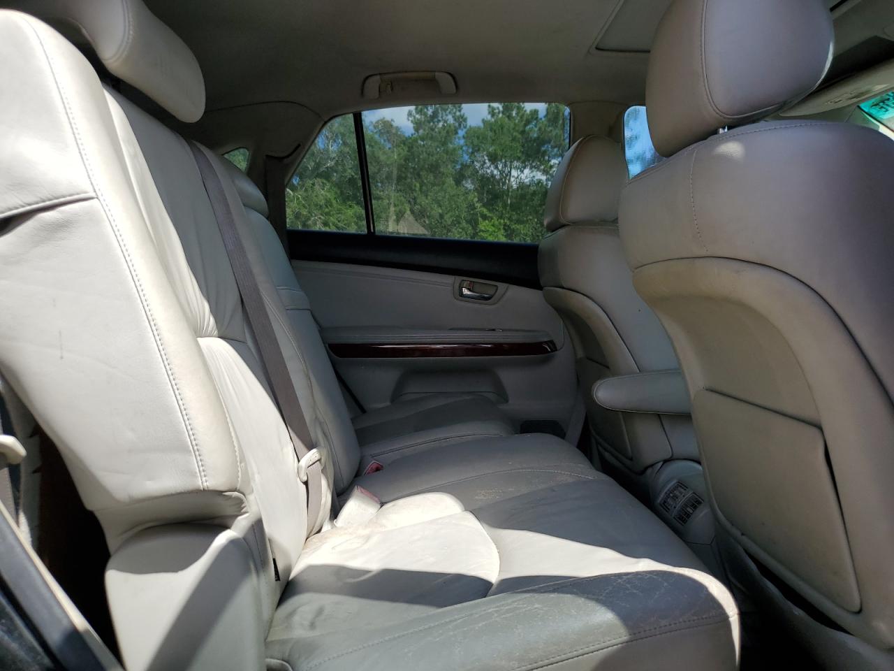 2004 Lexus Rx 330 VIN: JTJGA31U640001879 Lot: 64862585