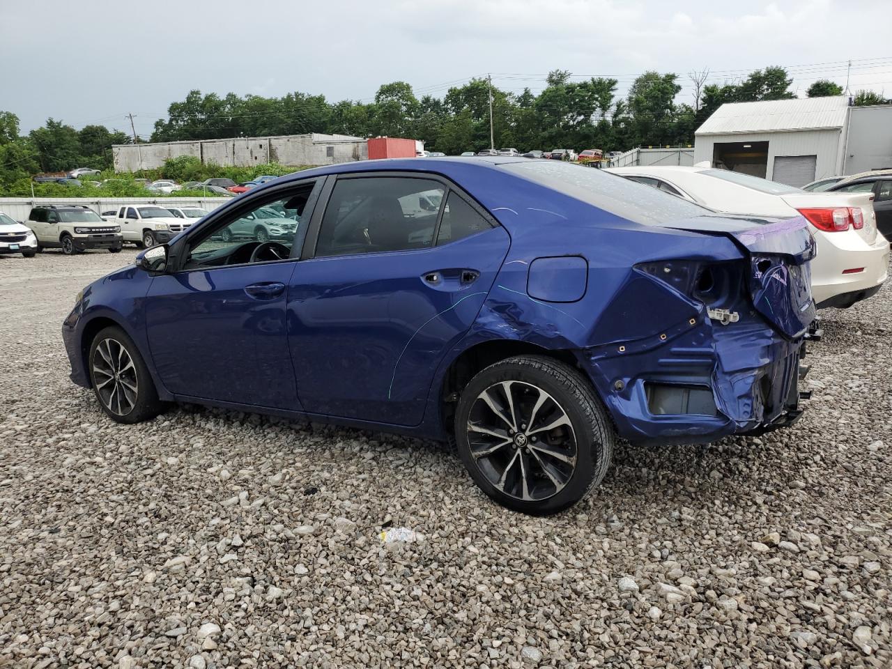 2017 Toyota Corolla L VIN: 2T1BURHE9HC837932 Lot: 64988905