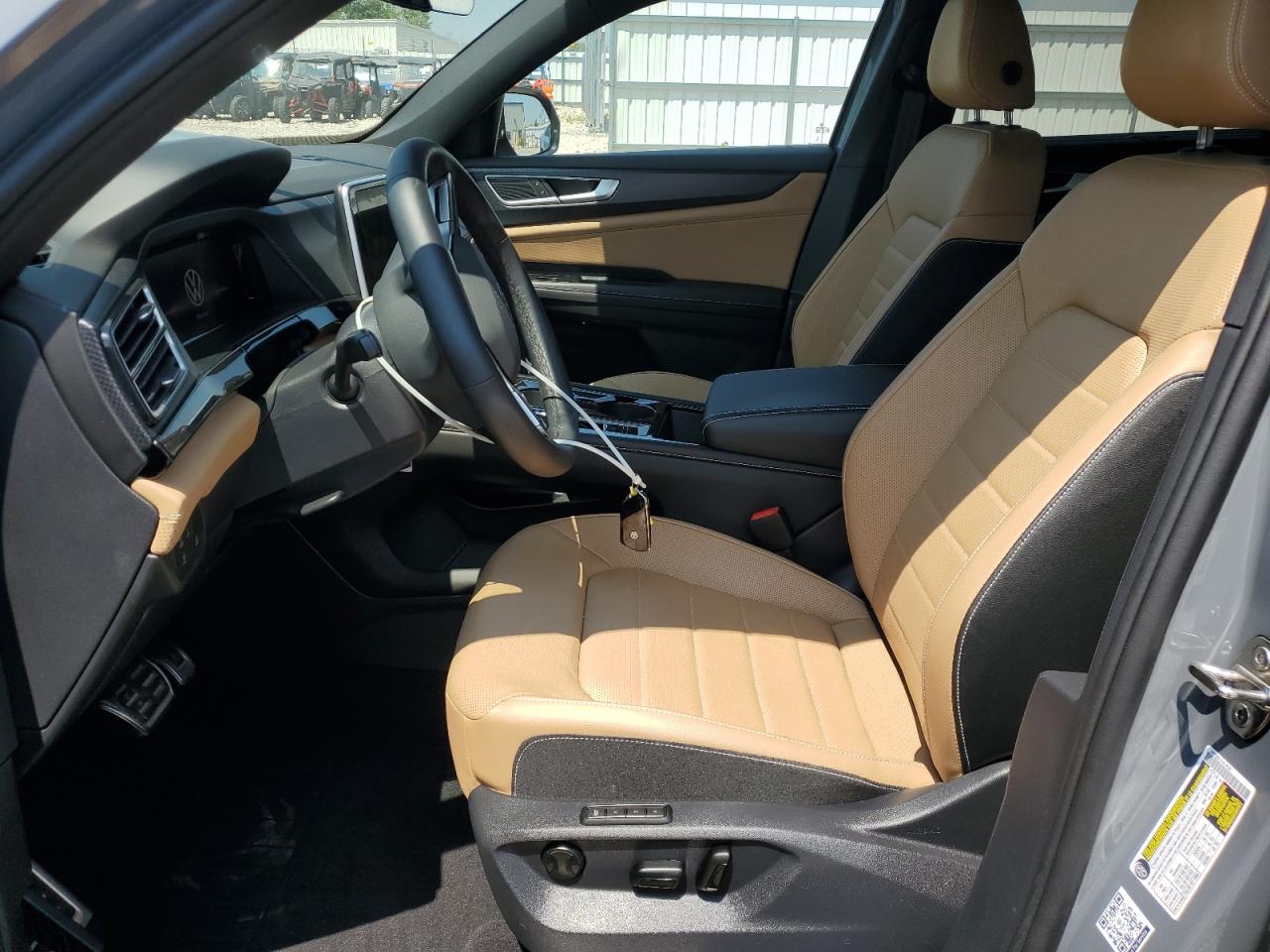 2025 Volkswagen Atlas Cross Sport Sel R-Line VIN: 1V2AE2CA7SC209497 Lot: 64273155