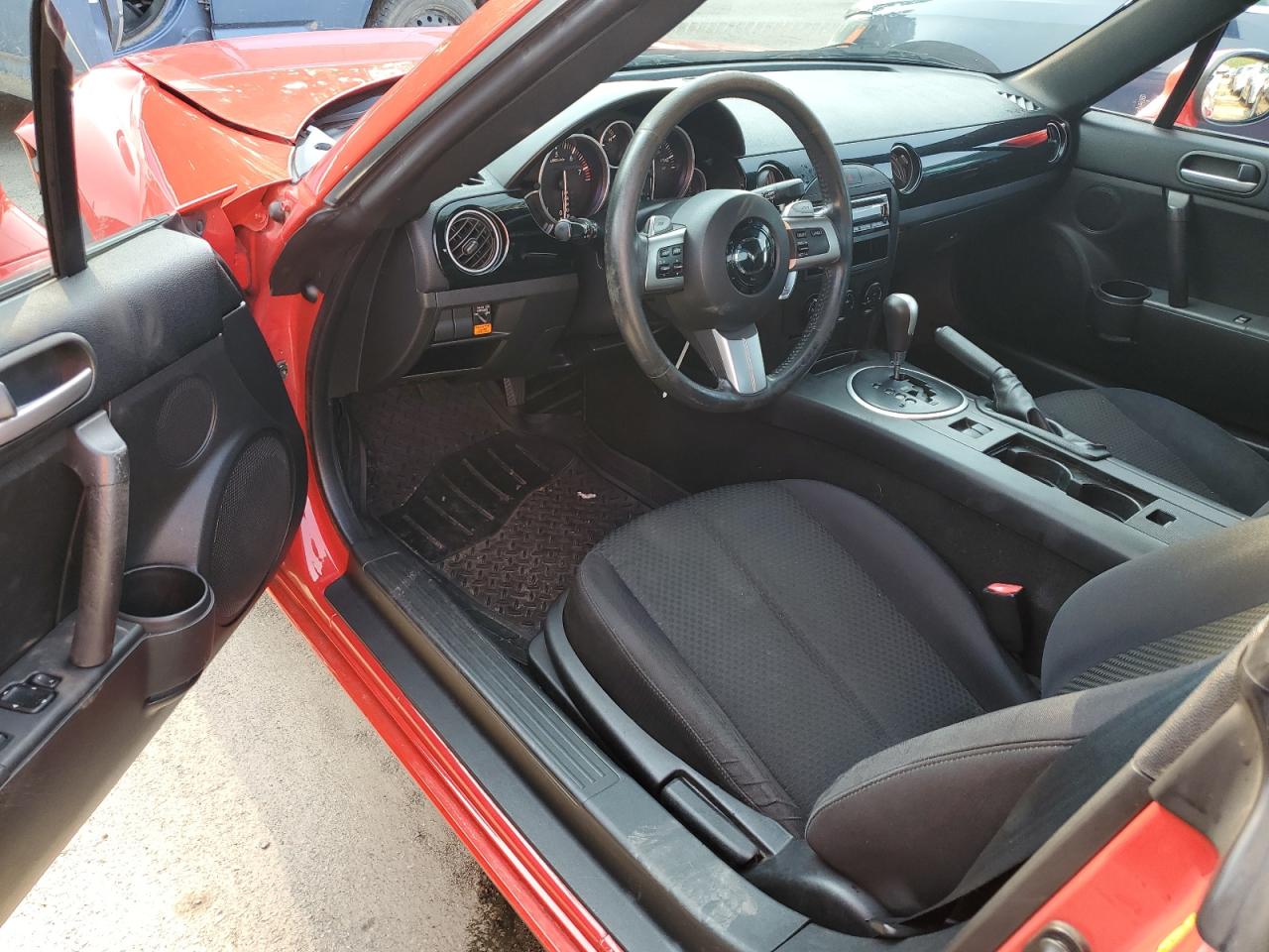 2006 Mazda Mx-5 Miata VIN: JM1NC25F760106251 Lot: 63373035