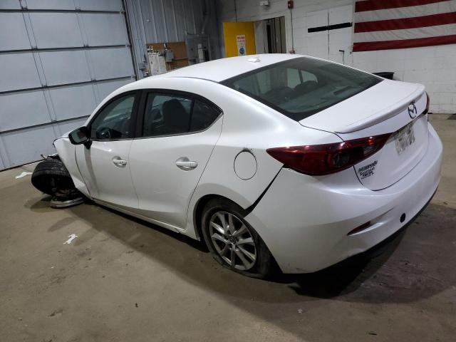 Sedans MAZDA 3 2016 White