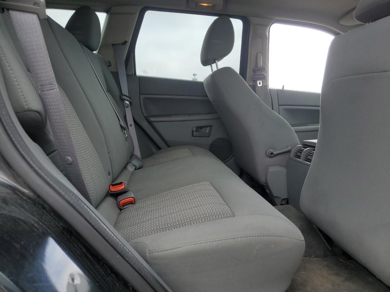 2007 Jeep Grand Cherokee Laredo VIN: 1J8GR48K87C650696 Lot: 64183655