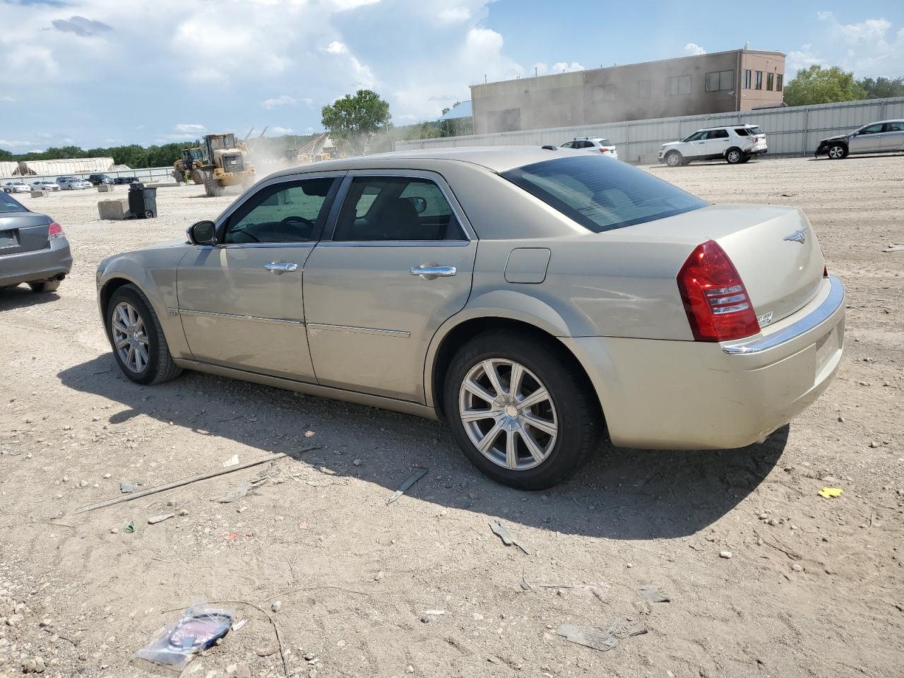 2007 Chrysler 300C VIN: 2C3KA63HX7H658624 Lot: 67218475