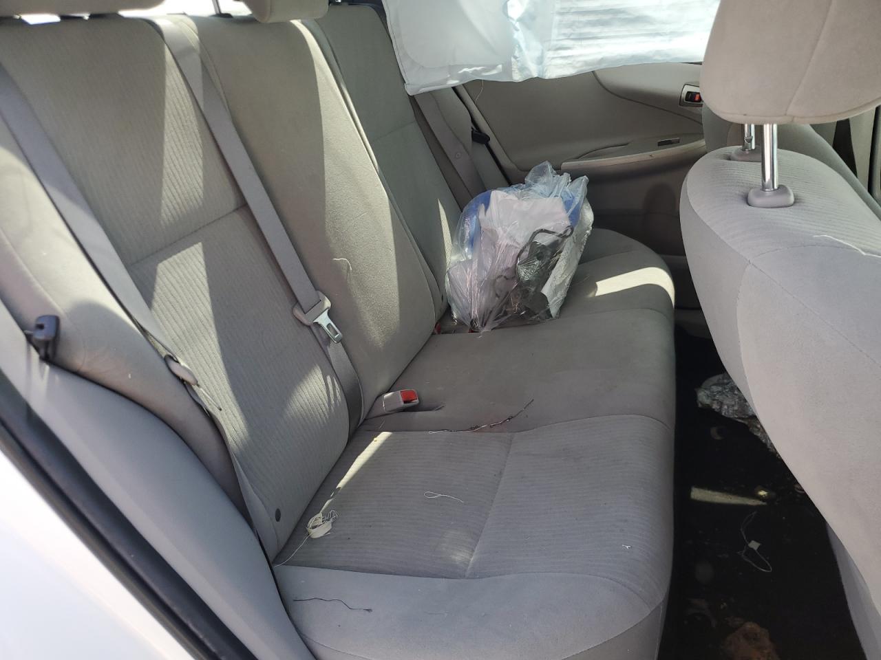 2010 Toyota Corolla Base VIN: 2T1BU4EE0AC522529 Lot: 63693595