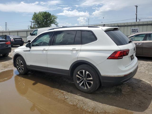  VOLKSWAGEN TIGUAN 2022 Белы