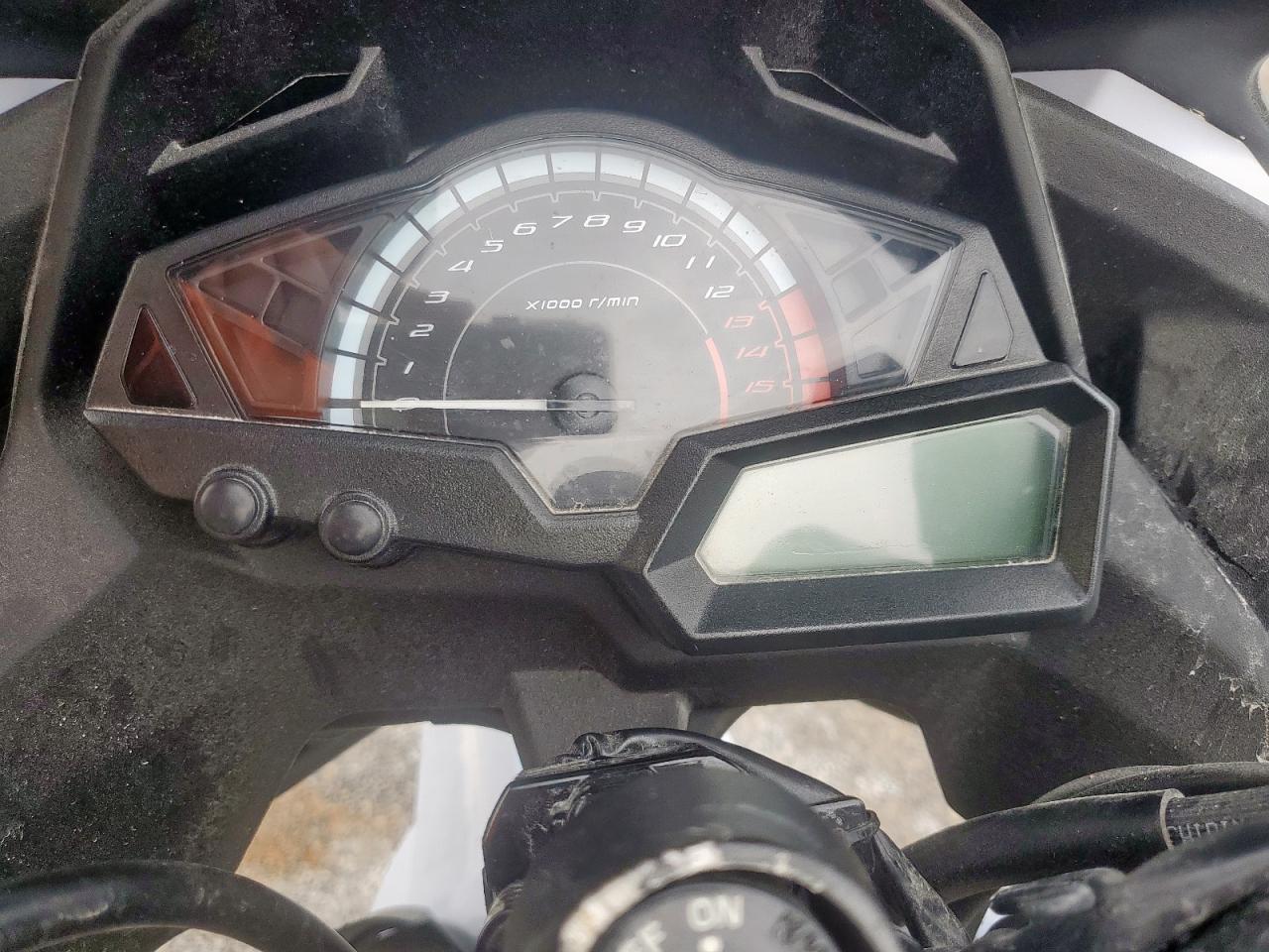 jkaex8a15gda27184 JKAEX8A15GDA27184 2016 Kawasaki Ex300 A
