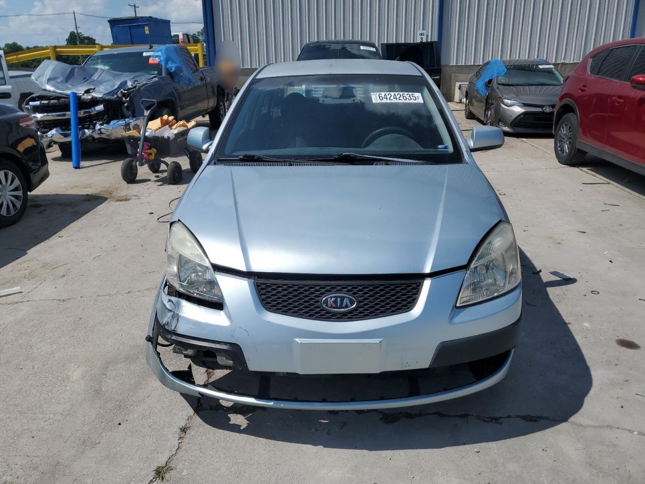 2008 Kia Rio Base VIN: KNADE123086303902 Lot: 64242635