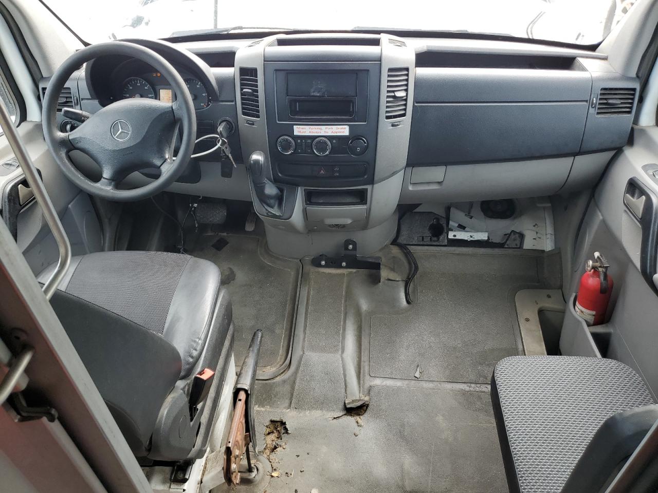 2011 Mercedes-Benz Sprinter 2500 VIN: WD3PE8CB4B5596936 Lot: 64881495