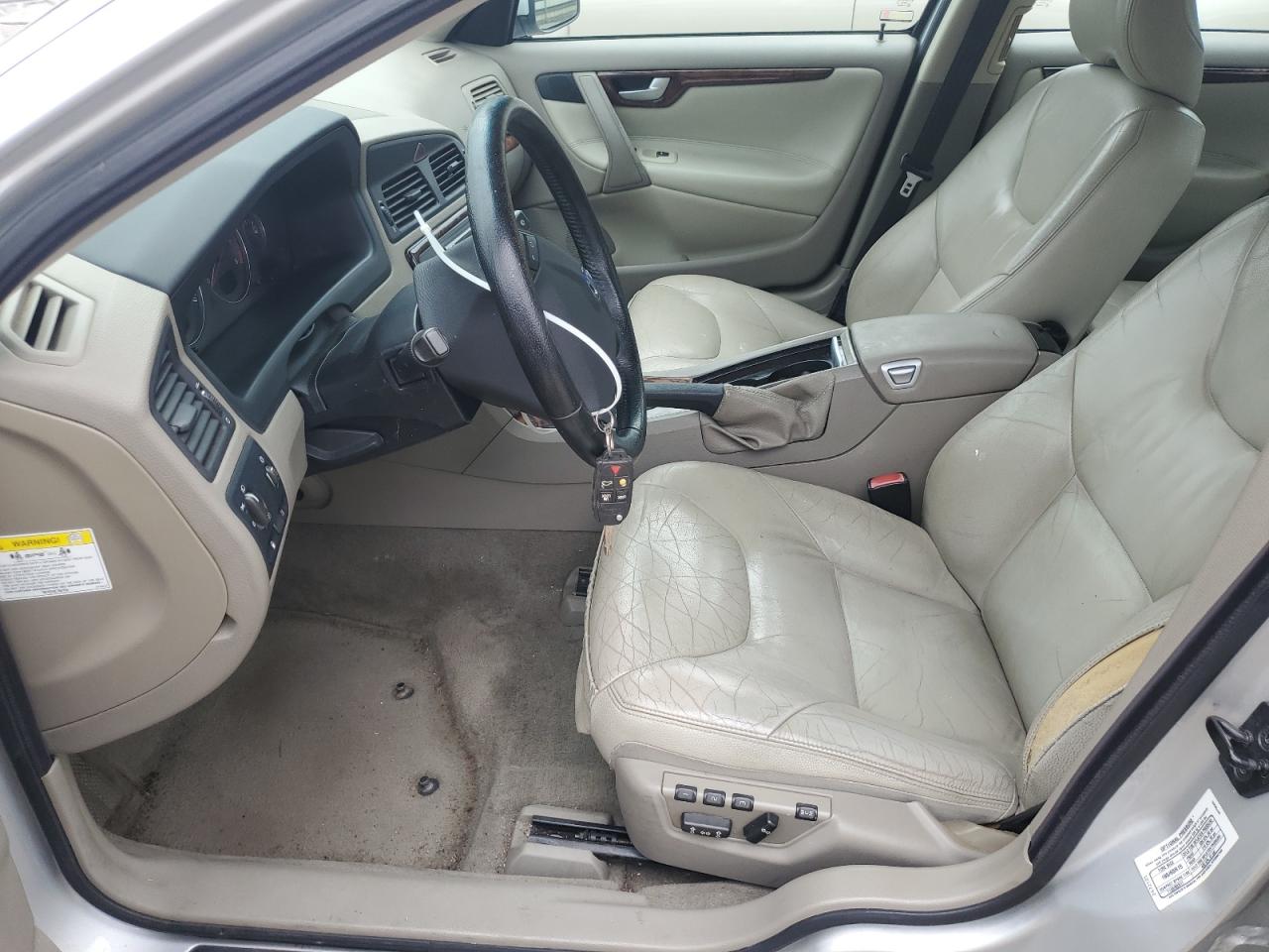 2005 Volvo S60 VIN: YV1RS612752472125 Lot: 62307355
