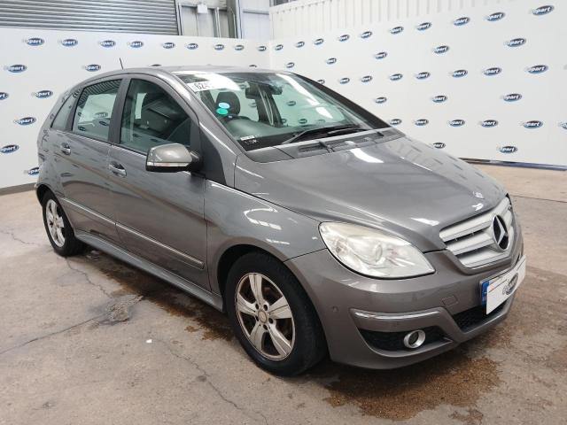 2010 MERCEDES BENZ B180 CDI S